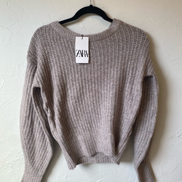 Zara Sweaters - NWT Zara Women's Beige Knit Sweater